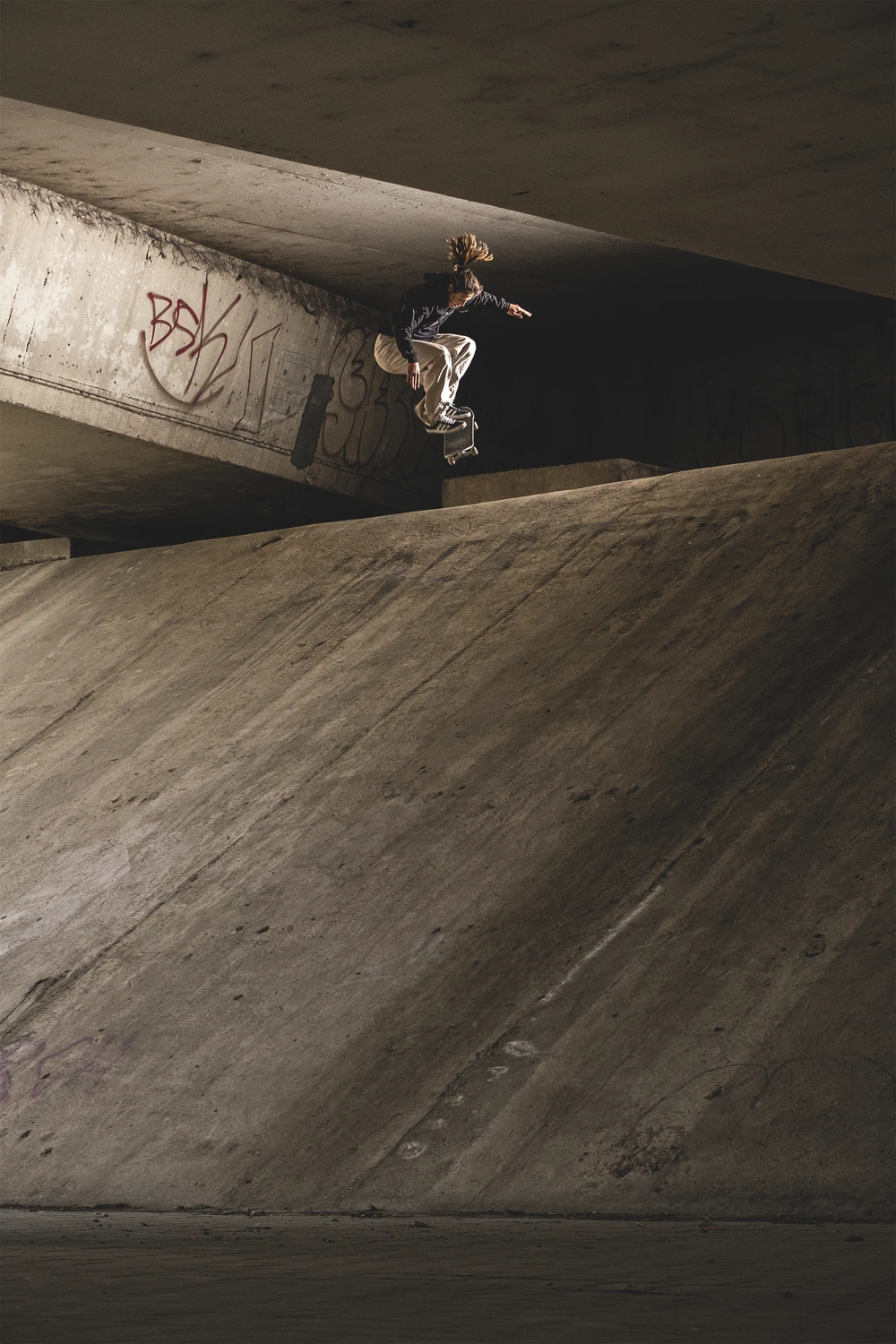 Lau Willems kickflip