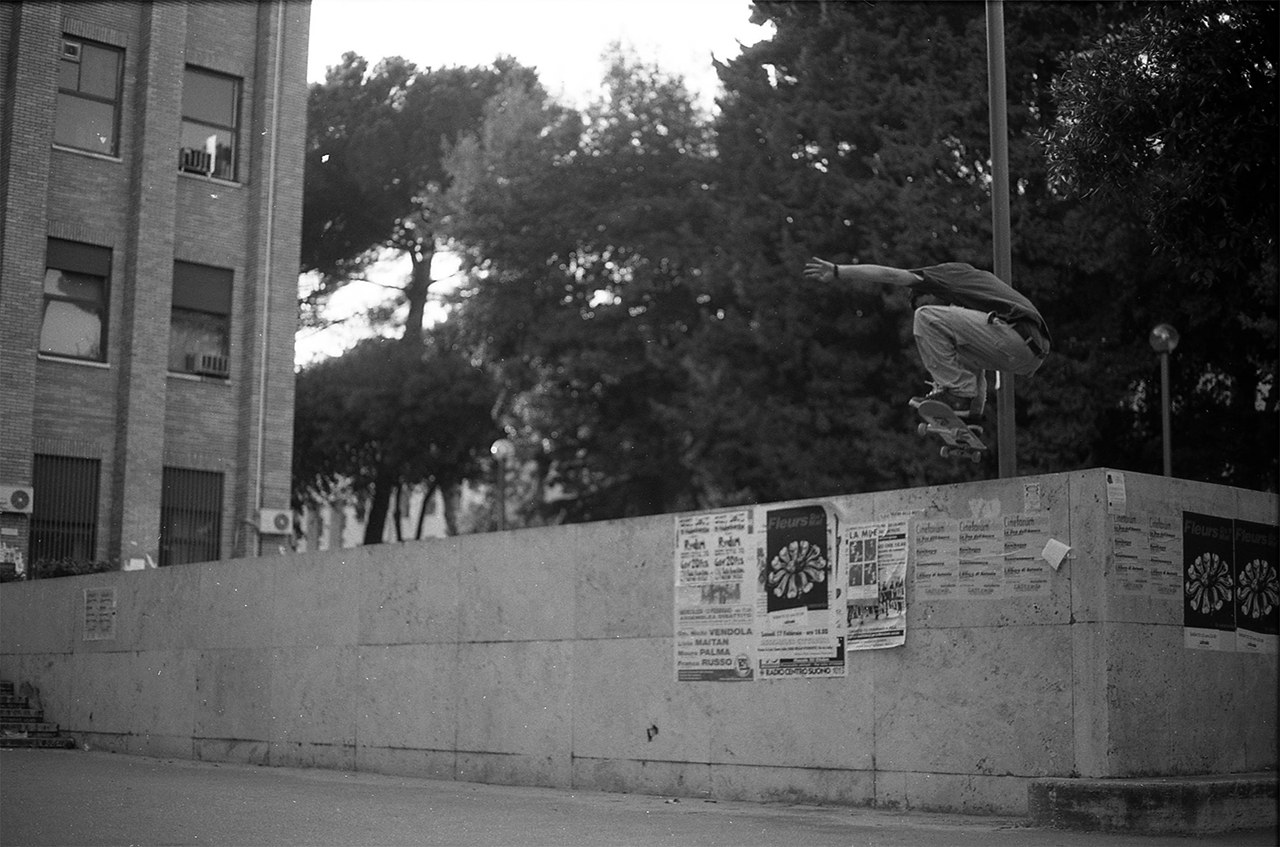 Andrea Prosciutti Ollie 90's Maybe Roma