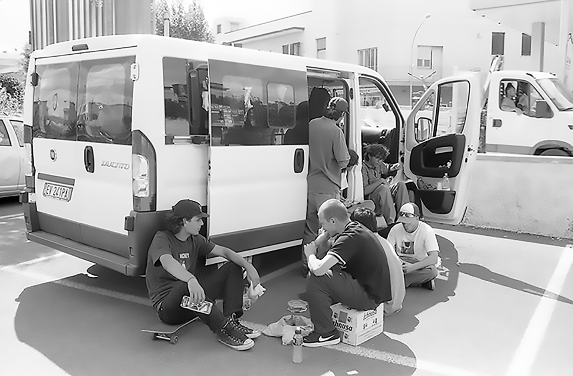 Spacca Tour Van Party