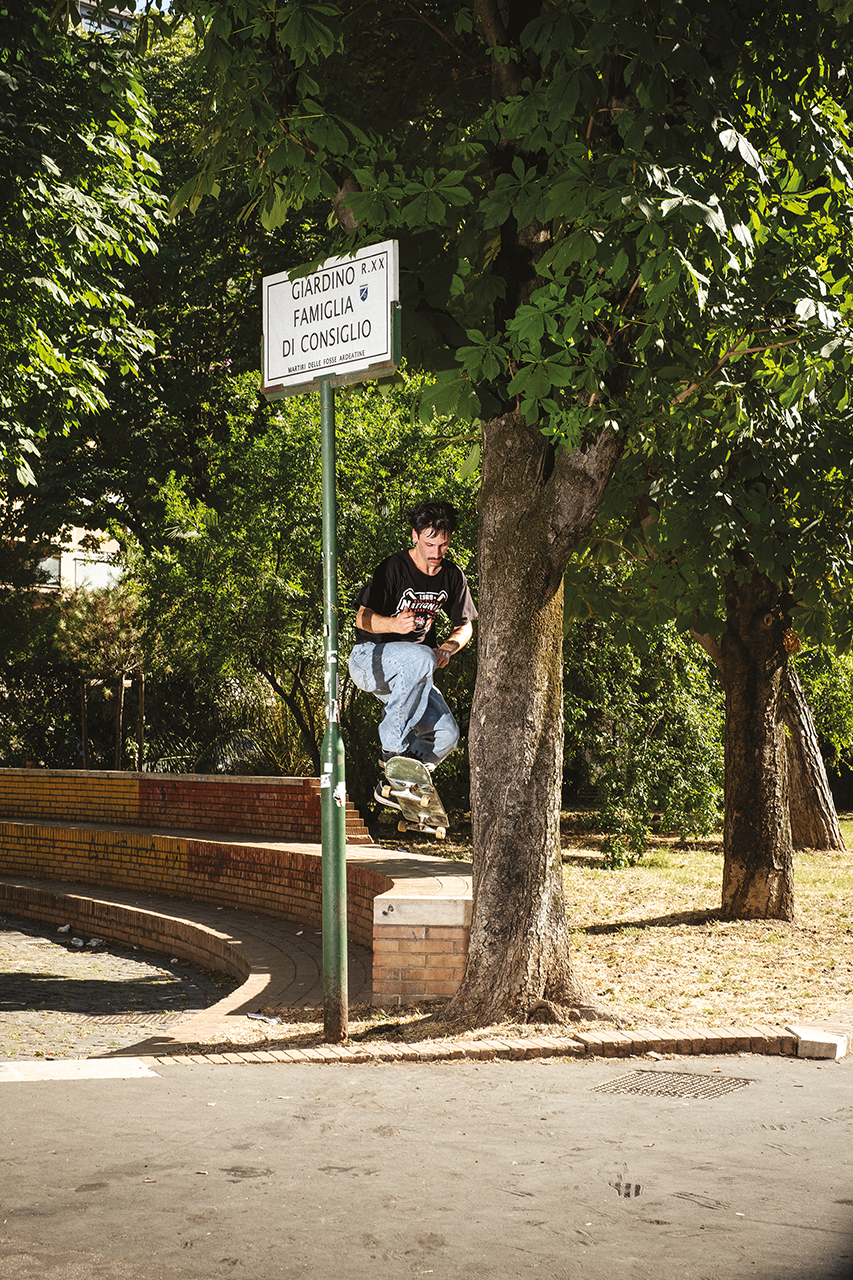 Lorenz Grecu ollie tree Spacca Issue 3